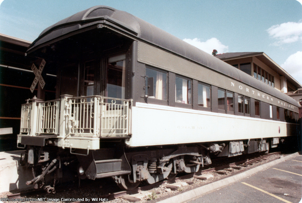 NP Business Car "Green River"